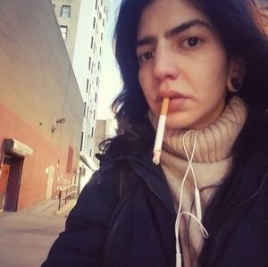 Meet your Posher, Dominique